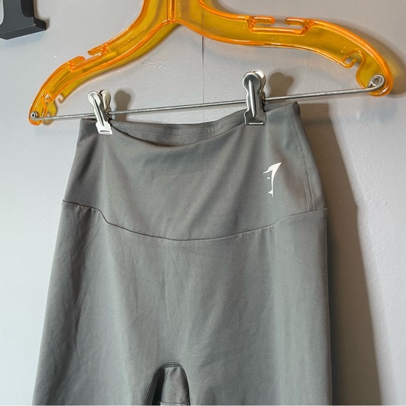 Gymshark Training Cycling Shorts - Charcoal Grey biker shorts athletic size med - Picture 3 of 11